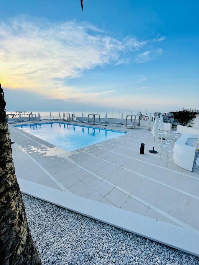 Rodi Resort Rodi Garganico Luaran gambar
